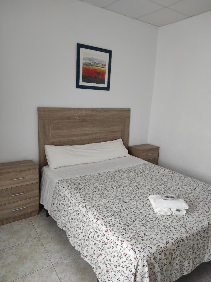 Hostal Fantoni Cadiz Luaran gambar