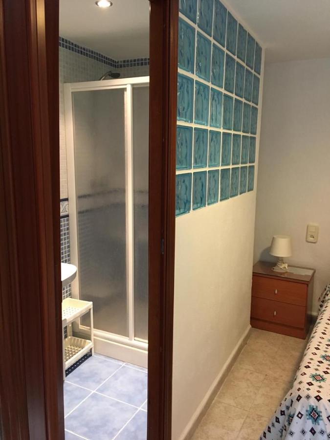 Hostal Fantoni Cadiz Luaran gambar