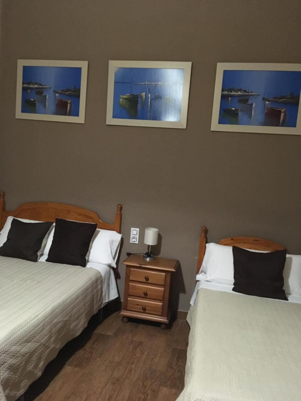 Hostal Fantoni Cadiz Luaran gambar