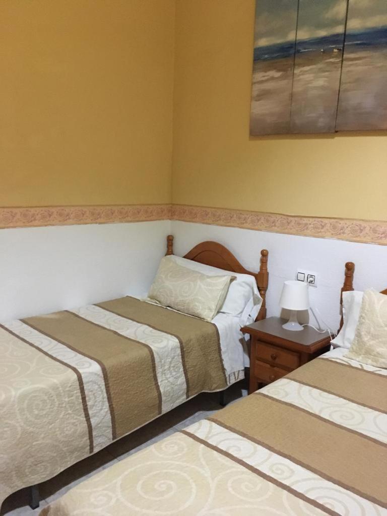 Hostal Fantoni Cadiz Luaran gambar